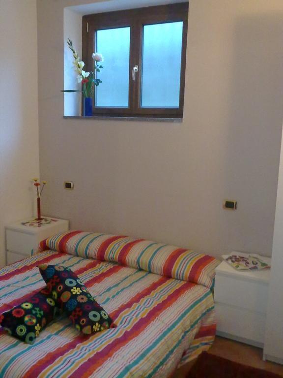 Affittacamere Valchiavenna - Foresteria Lombarda Con Parcheggio Privato Sul Posto! Apprezzata Gestione Familiare Dal 2012, Qualita-Prezzo Top! "Guest-House With Private Parking On Site! Appreciated Family Management Since 2012, Quality-Price Top!" Oda fotoğraf