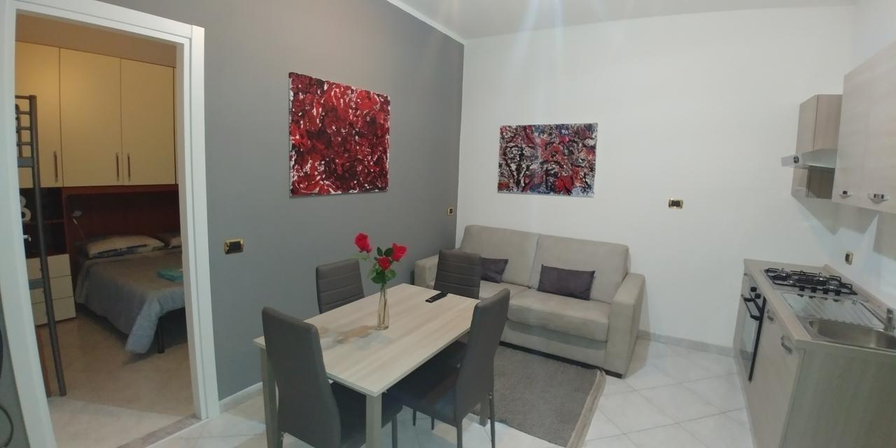 Affittacamere Valchiavenna - Foresteria Lombarda Con Parcheggio Privato Sul Posto! Apprezzata Gestione Familiare Dal 2012, Qualita-Prezzo Top! "Guest-House With Private Parking On Site! Appreciated Family Management Since 2012, Quality-Price Top!" Dış mekan fotoğraf