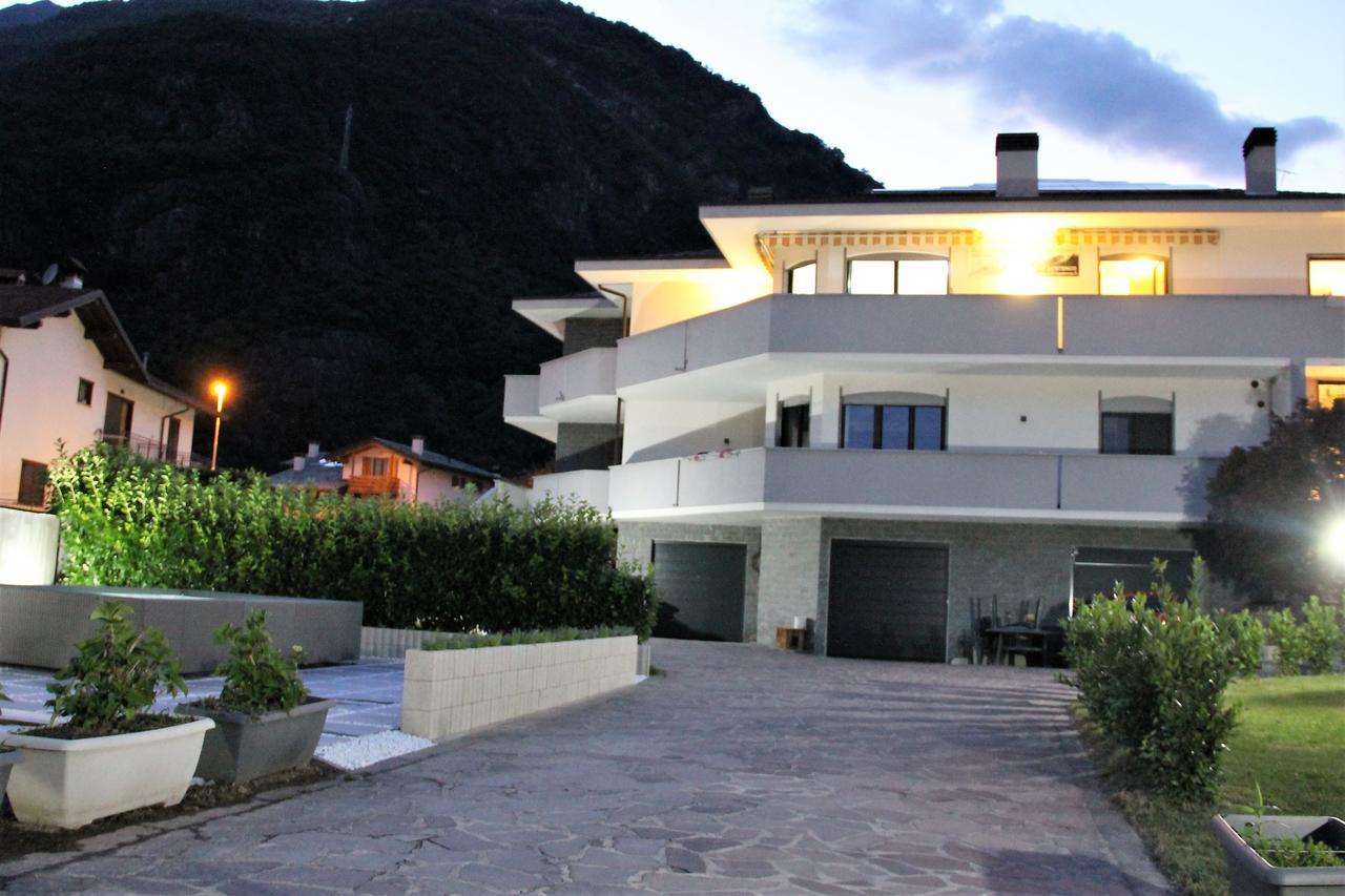 Affittacamere Valchiavenna - Foresteria Lombarda Con Parcheggio Privato Sul Posto! Apprezzata Gestione Familiare Dal 2012, Qualita-Prezzo Top! "Guest-House With Private Parking On Site! Appreciated Family Management Since 2012, Quality-Price Top!" Dış mekan fotoğraf