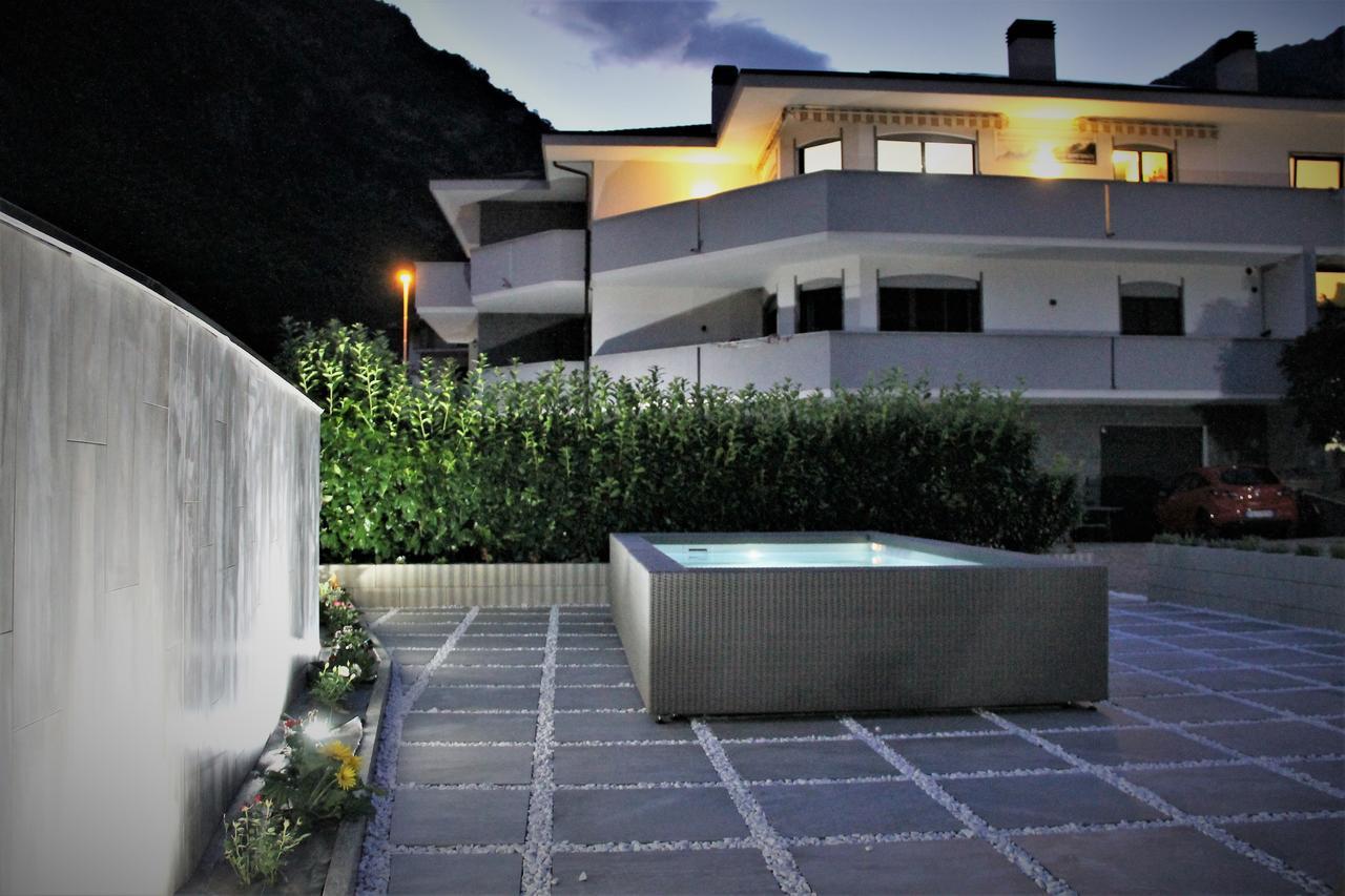 Affittacamere Valchiavenna - Foresteria Lombarda Con Parcheggio Privato Sul Posto! Apprezzata Gestione Familiare Dal 2012, Qualita-Prezzo Top! "Guest-House With Private Parking On Site! Appreciated Family Management Since 2012, Quality-Price Top!" Dış mekan fotoğraf