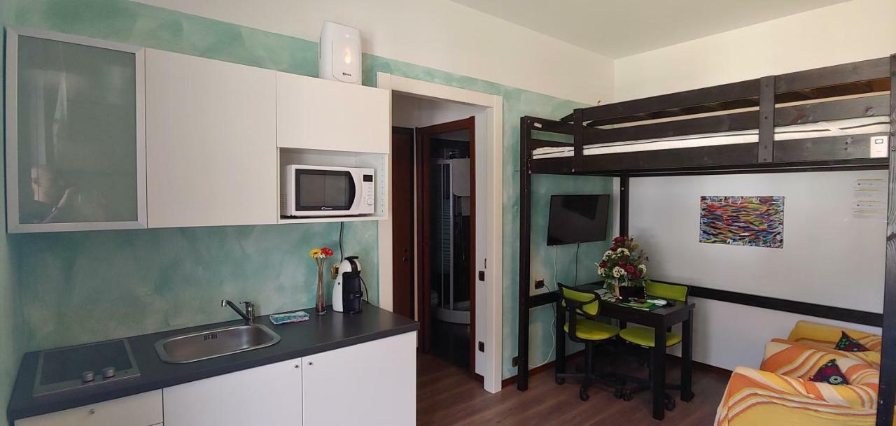 Affittacamere Valchiavenna - Foresteria Lombarda Con Parcheggio Privato Sul Posto! Apprezzata Gestione Familiare Dal 2012, Qualita-Prezzo Top! "Guest-House With Private Parking On Site! Appreciated Family Management Since 2012, Quality-Price Top!" Dış mekan fotoğraf